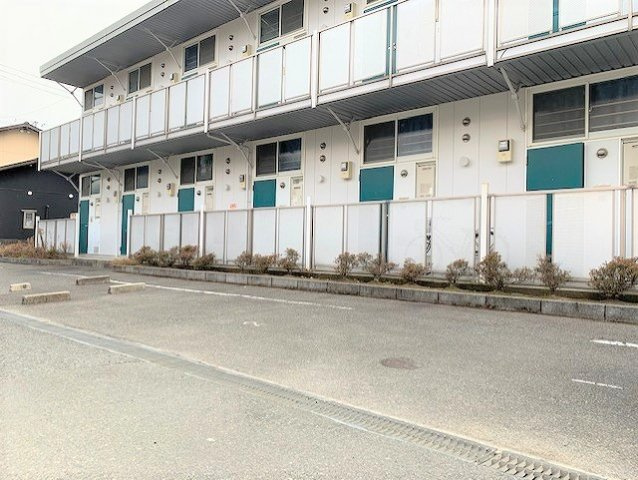 レオパレスＫ．Ｓ．Ｋのその他|駐車場