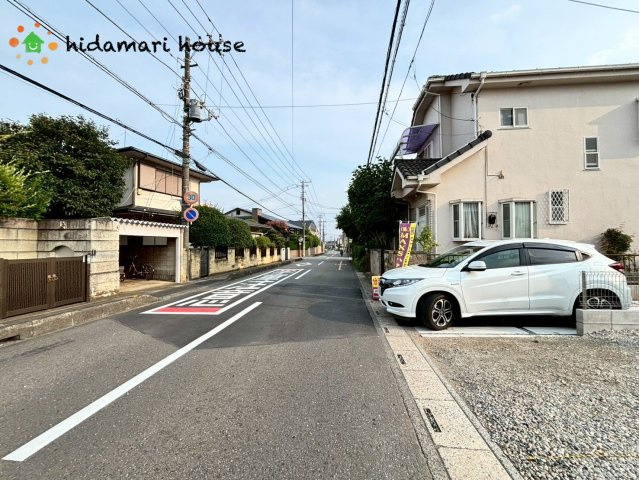 北区別所町1期　新築戸建　アーバンスタイル04の前面道路含む現地写真