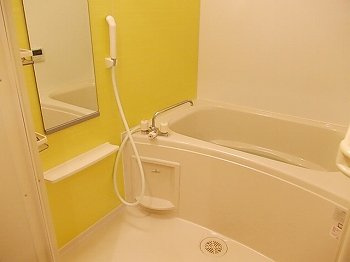 メゾンエイトの浴室