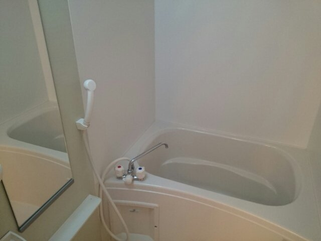 アンソレイエ・Ｓの浴室