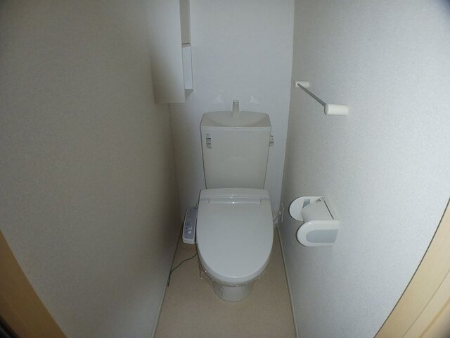 メゾンエイトのトイレ