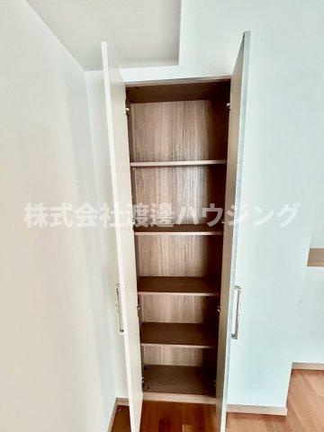 プラウド新千里西町の収納