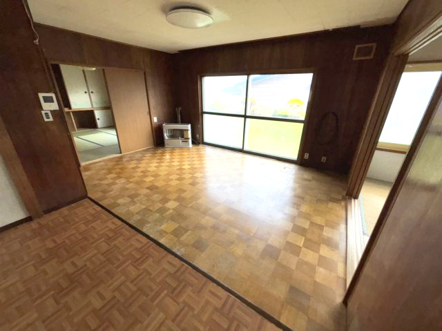 【居間・リビング】の画像