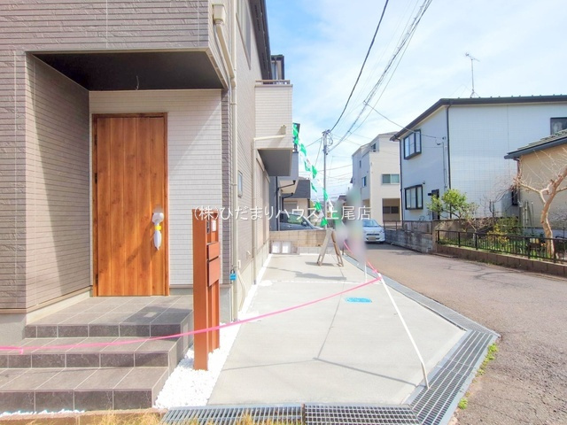 北区日進町1丁目　新築戸建　いろどりアイタウン01の駐車場