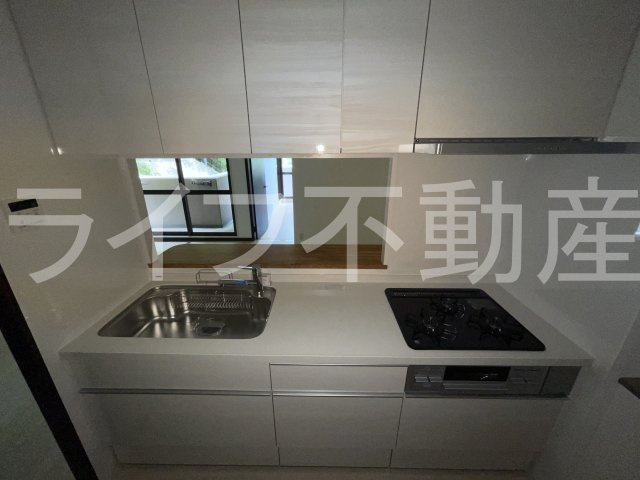 アドリーム石切山手のキッチン|きれいなキッチンです