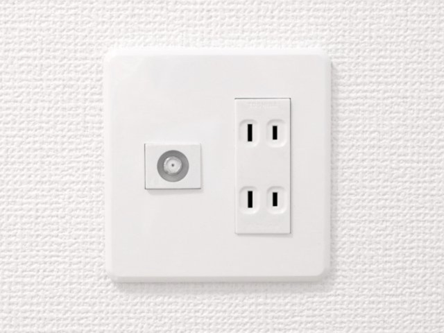 八戸市大字湊町字縄張の内観：施工例|【同仕様写真】全居室にコンセントとTVジャックを設置しました。