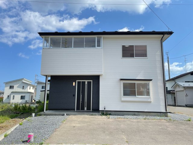 八戸市大字湊町字縄張の外観|【住宅ローン減税対象】価格には消費税、リフォーム費用を含みます。
