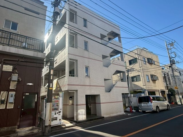 川口市青木２丁目の一棟マンションの外観