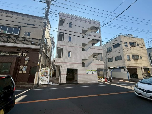 川口市青木２丁目の一棟マンションの外観