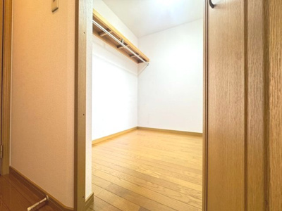 【収納】 | 箕面市船場西1丁目貸家