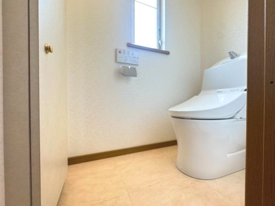 【トイレ】 | 箕面市船場西1丁目貸家