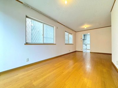 【居間・リビング】 | 箕面市船場西1丁目貸家