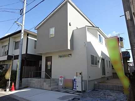 広島市佐伯区五日市中央2丁目　新築一戸建ての外観