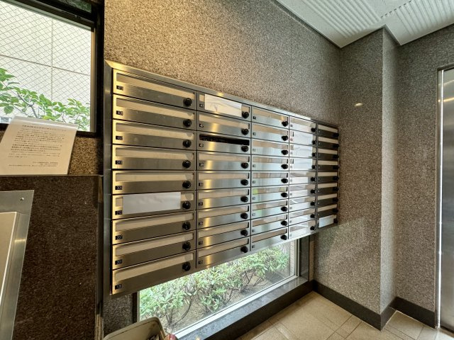 アジュールのエントランス