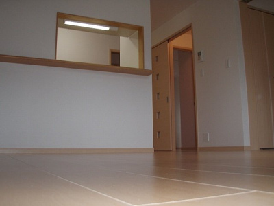 【居間・リビング】 | フロル・デ・コルサ | 使いやすい居間です