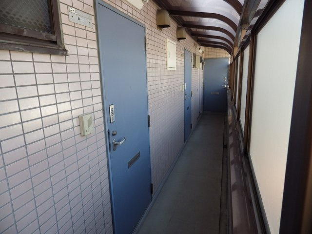 カーサ千寿の玄関