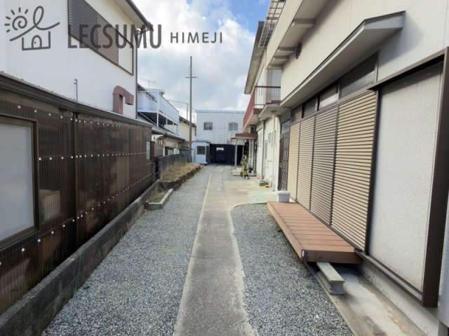 姫路市上手野/売土地の前面道路含む現地写真