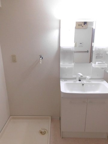 ユタカ第二ビルの洗面所