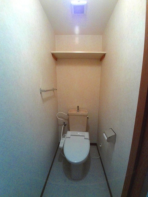 ユタカ第二ビルのトイレ