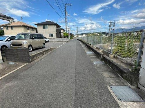 庄内町１丁目　売土地の前面道路含む現地写真|前面道路含む現地写真
