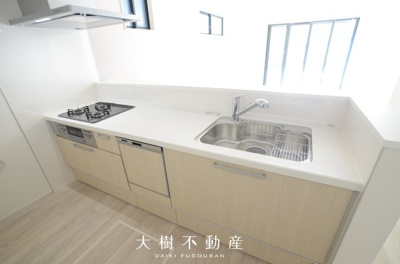 【キッチン】 | 綾瀬市深谷中３丁目 新築戸建て 全3棟【仲介手数料無料】