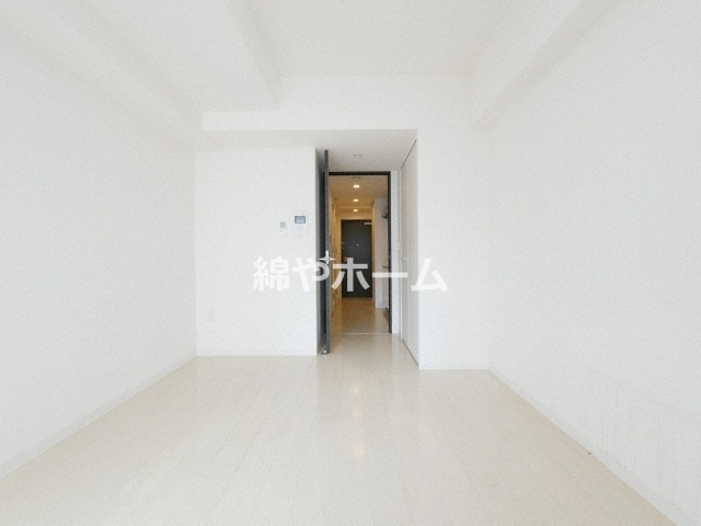 レジュールアッシュ難波MINAMIⅡの寝室|使い勝手のいい寝室です