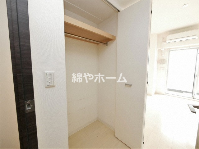 レジュールアッシュ難波MINAMIⅡの収納|大きなものも収納できそうです