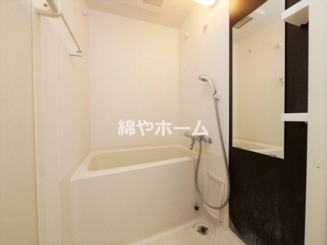 レジュールアッシュ難波MINAMIⅡの浴室|日々の暮らしに欠かせないお風呂です