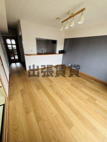 仲介手数料0円！フィオレンテ高針台の居間・リビング