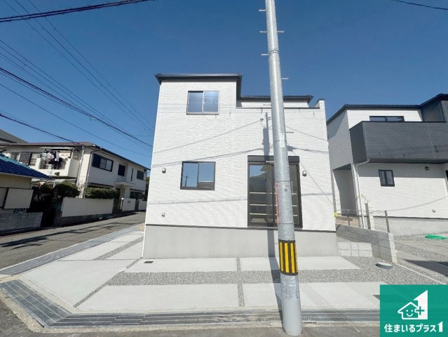 池田市旭丘　第5期　新築一戸建ての外観|安心の10年保証！外観を美しく保ち、雨水で汚れを落とします！気になることがありましたら、お気軽にお問い合わせください！