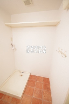 【設備】 | Chateau Life SagamiharaⅢ（シャトーライフサガミハラ） | 洗濯機置場