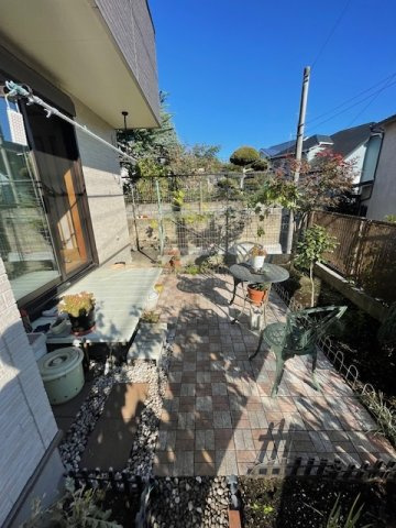 松戸市河原塚　中古戸建の庭