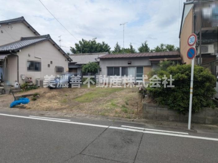 ６５４７９　岐阜市鏡島精華一丁目土地の外観