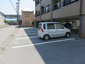 【駐車場】 | LOCO　Village