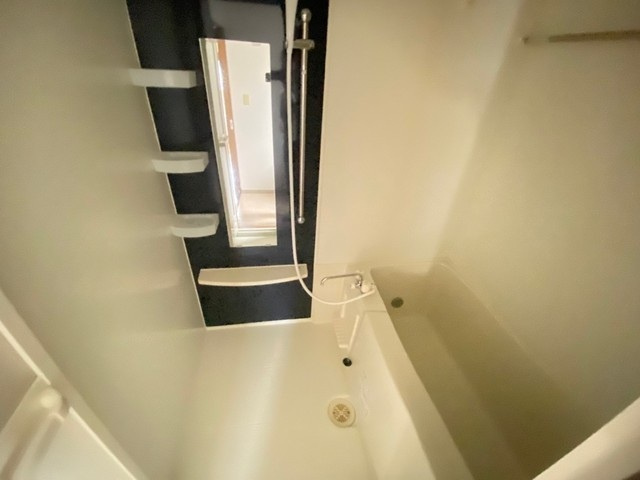 ウイング金屋町ステーションサイドの浴室|コンパクトで使いやすいお風呂です