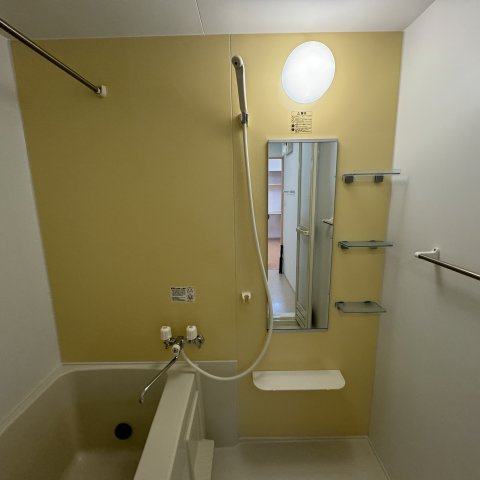 メゾン・ド・マリンⅠの浴室