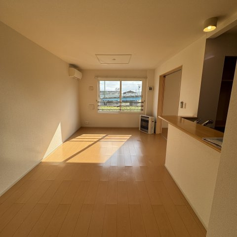 メゾン・ド・マリンⅠの居間・リビング