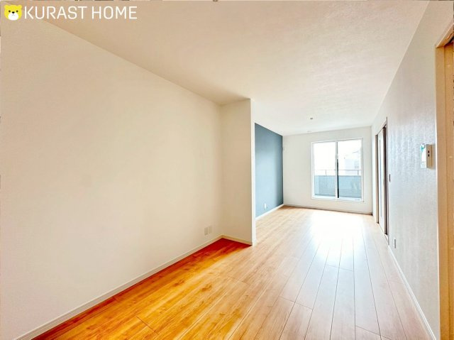 京都市右京区西京極東衣手町　未入居物件の居間・リビング