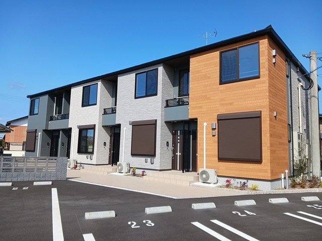 朝倉郡筑前町依井のアパートの外観|落ち着いた雰囲気の外観です