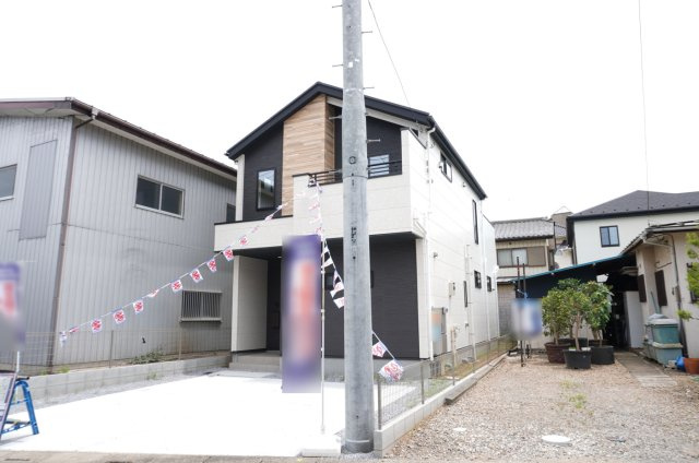 越谷市宮前1丁目 新築分譲住宅の外観