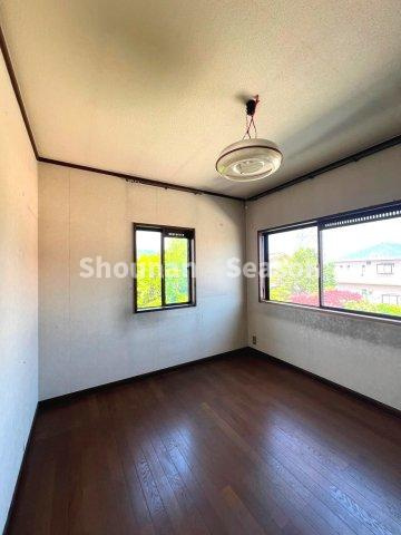 【洋室】 | 全室２面採光で、心地良く爽快な風が吹抜ますよ♪