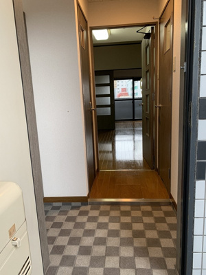 【玄関】 | ロイヤル天神東　★プライスホームなら仲介手数料が割引価格です★