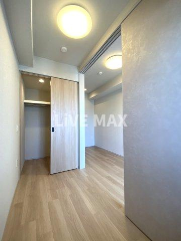 【寝室】リビオメゾン東北沢