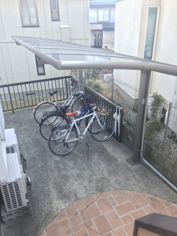 ローヤルハウスのその他共用部分|駐輪場