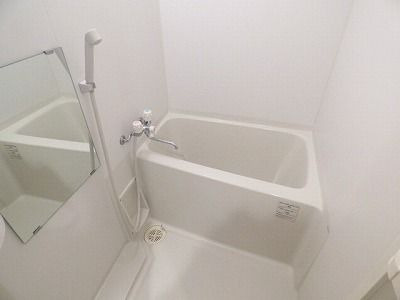 ローズモント・フレア薬院の浴室