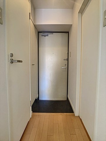 プレミネンテパーク舞鶴Iの玄関
