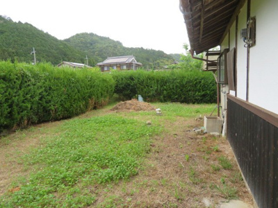 【庭】 | 鹿場矢持邸