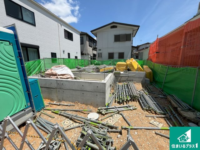 加古川市平岡町　第10期　新築一戸建ての外観|周辺は落ち着いた街並みの住宅地！子育てがしやすい住環境です！まだ未完成ですが、現地でしかわからない事もございます。是非一度ご覧ください。