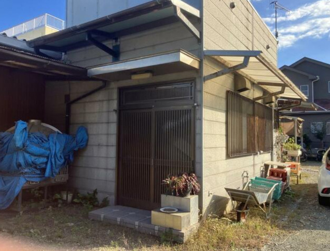 【外観】 | 家族構成・ライフスタイルに合わせて、多目的に活用できる物件です♪　
詳細はお気軽にお問合せ下さいね。