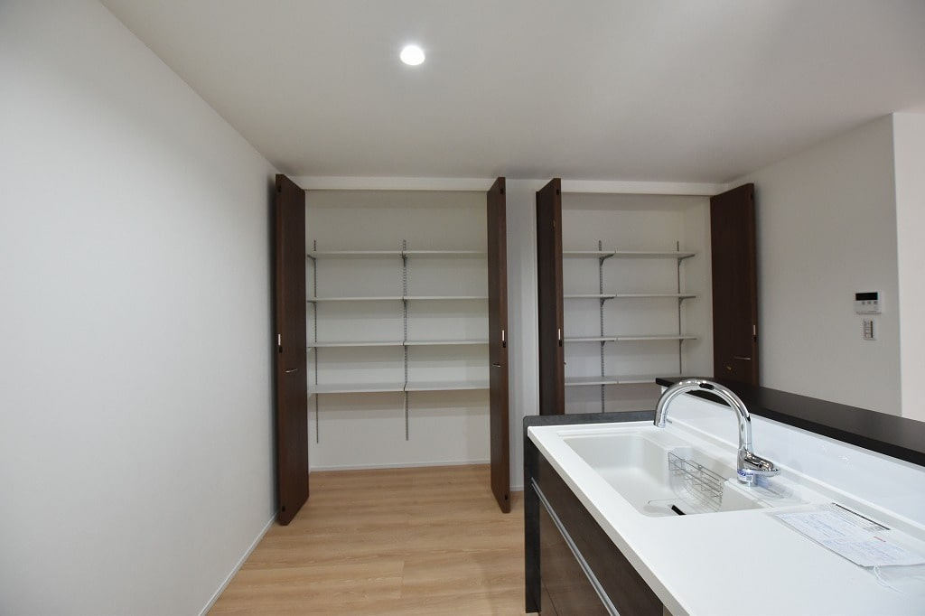 広島市安佐南区中筋３丁目　新築一戸建て(全3棟)の収納